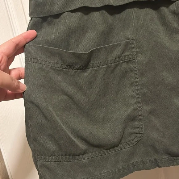 Cupcakes & Cashmere Full Zip Vest Cinching Waist Pockets Green- Size Large - Picture 8 of 10